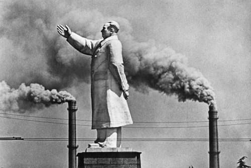 Marc Riboud, Statue de Mao Zedong à Wuhan, 1971 ©marcriboud