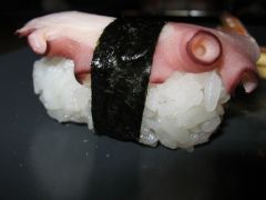 Nigiri Sushi au Poulpe (Tako)