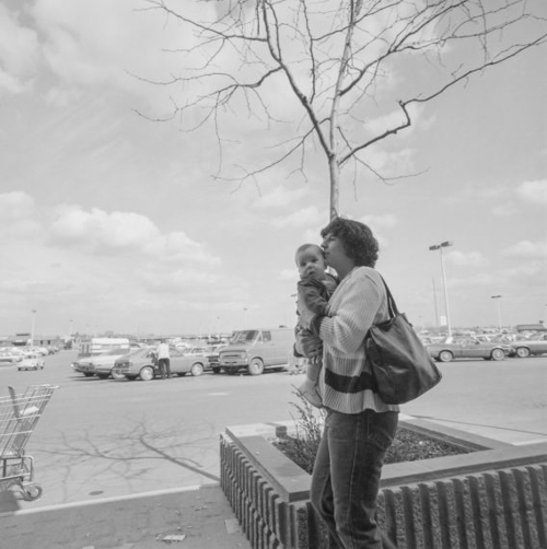 Robert Adams sans titre série "Our Lives and Our Children: Photographs Taken near the Rocky Flats Nuclear Weapons Plant 1978-81" © Robert Adams