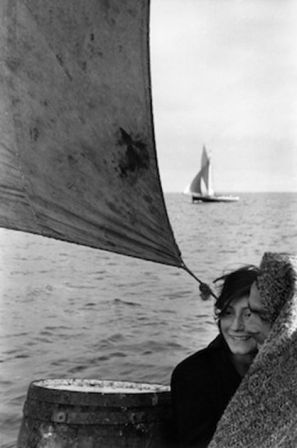 Sergio Larrain CHILE. Between Chiloe Island and Puerto Montt. 1957. © Sergio Larrain/Magnum Photos