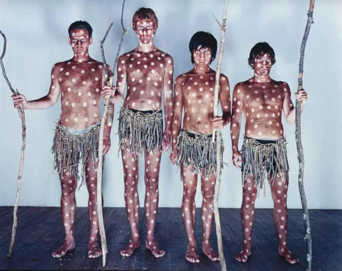 Olaf Breuning, Primitives Olaf Breuning, Primitives